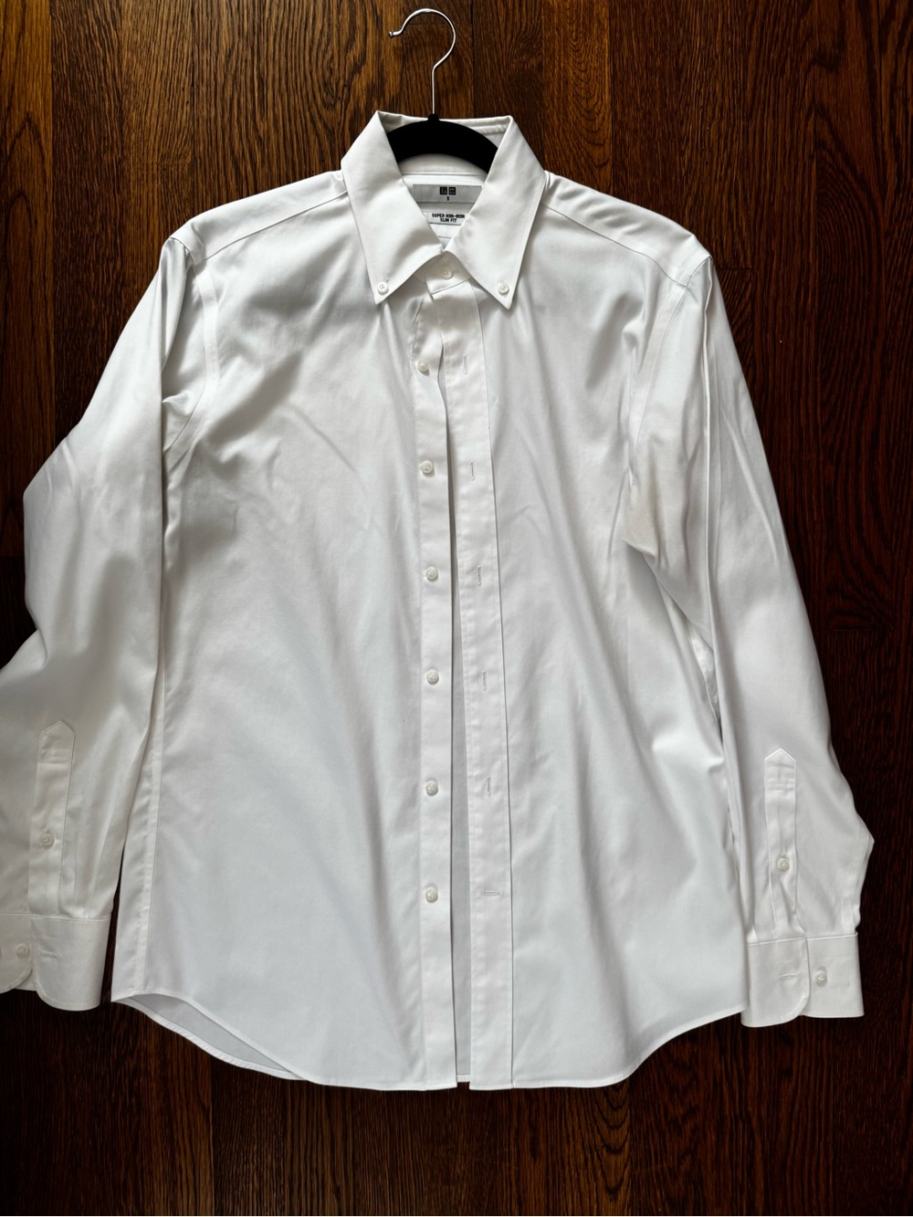 Uniqlo Men's White Button-Down Dress Shirt
